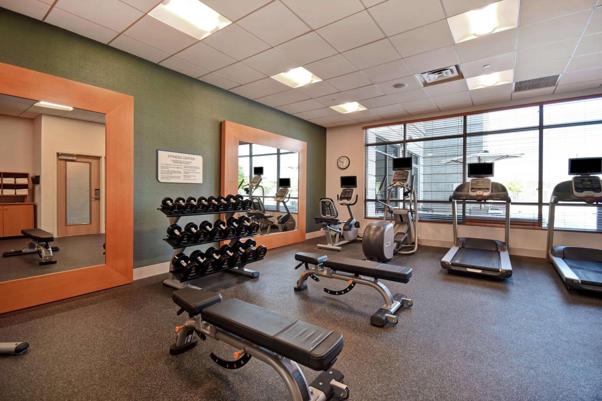 Hilton Garden Inn Jackson Eksteriør billede